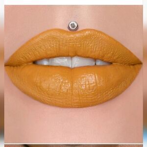 3/$18 Jeffree Star Velvet Trap Lipstick - Extending the Olive Branch